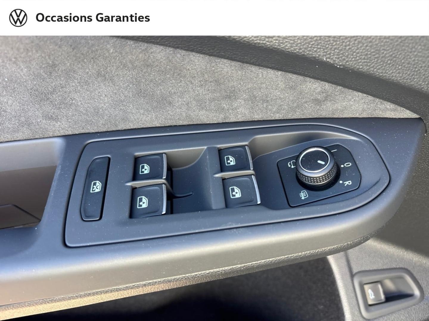 Voitures occasions VOLKSWAGEN Golf SW R-Line Metz