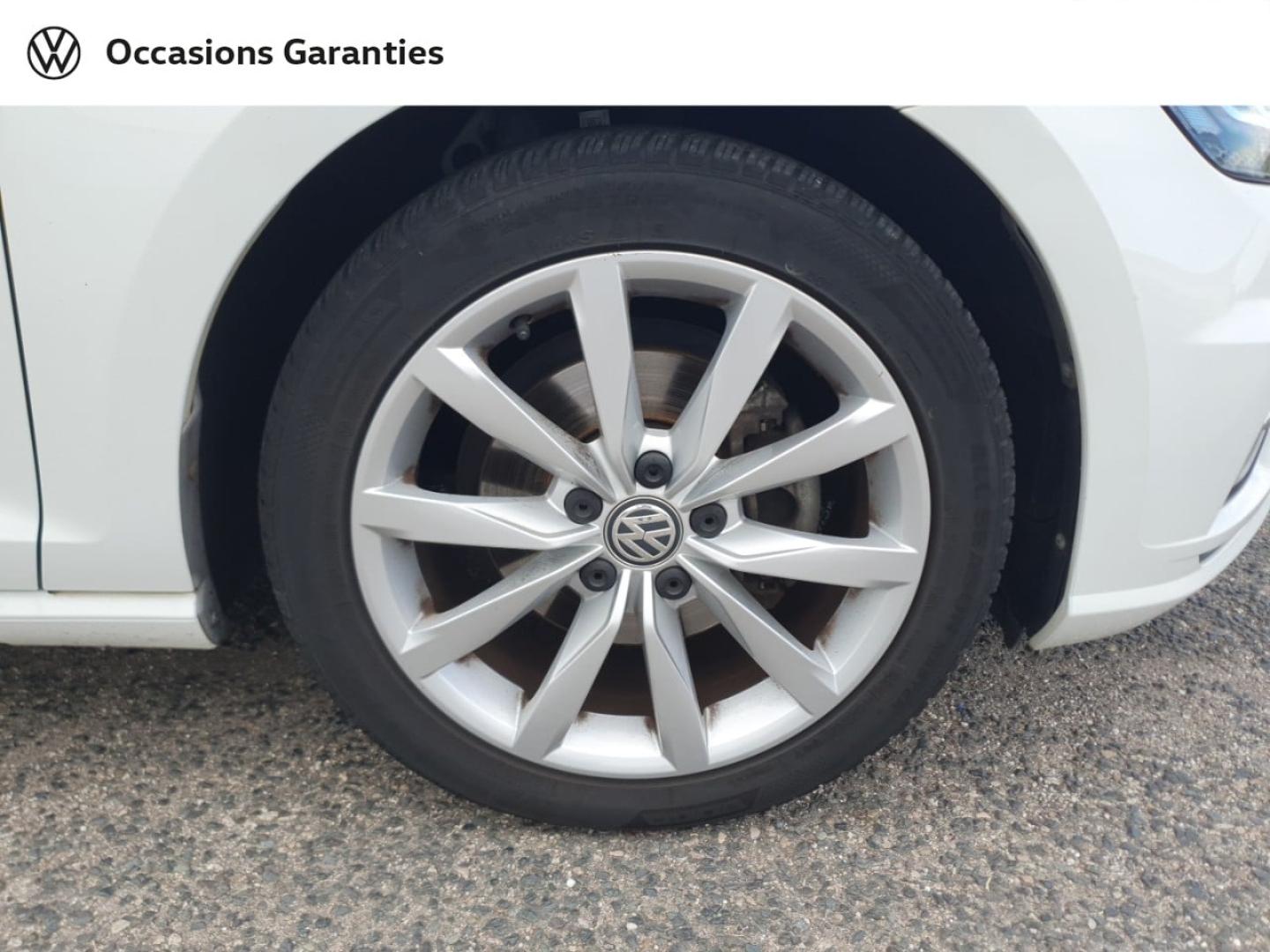 Voitures occasions VOLKSWAGEN GOLF IQ.Drive Nancy
