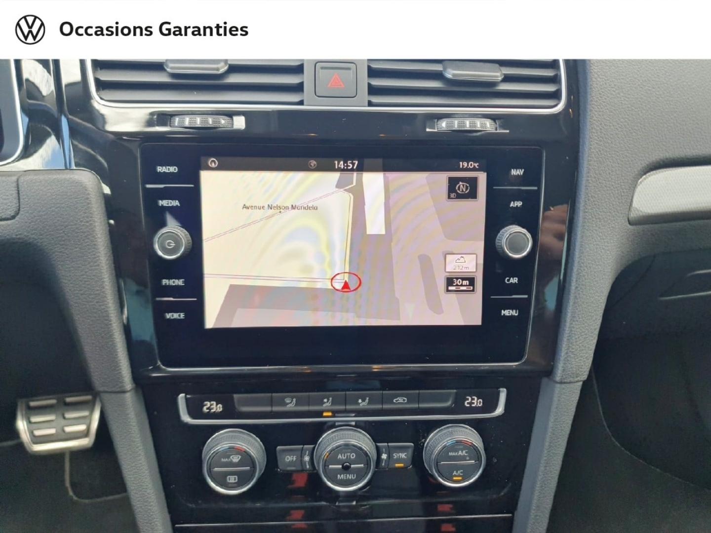 Voitures occasions VOLKSWAGEN GOLF IQ.Drive Nancy