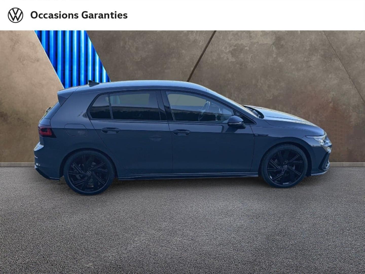 Voitures occasions VOLKSWAGEN GOLF R-Line Metz