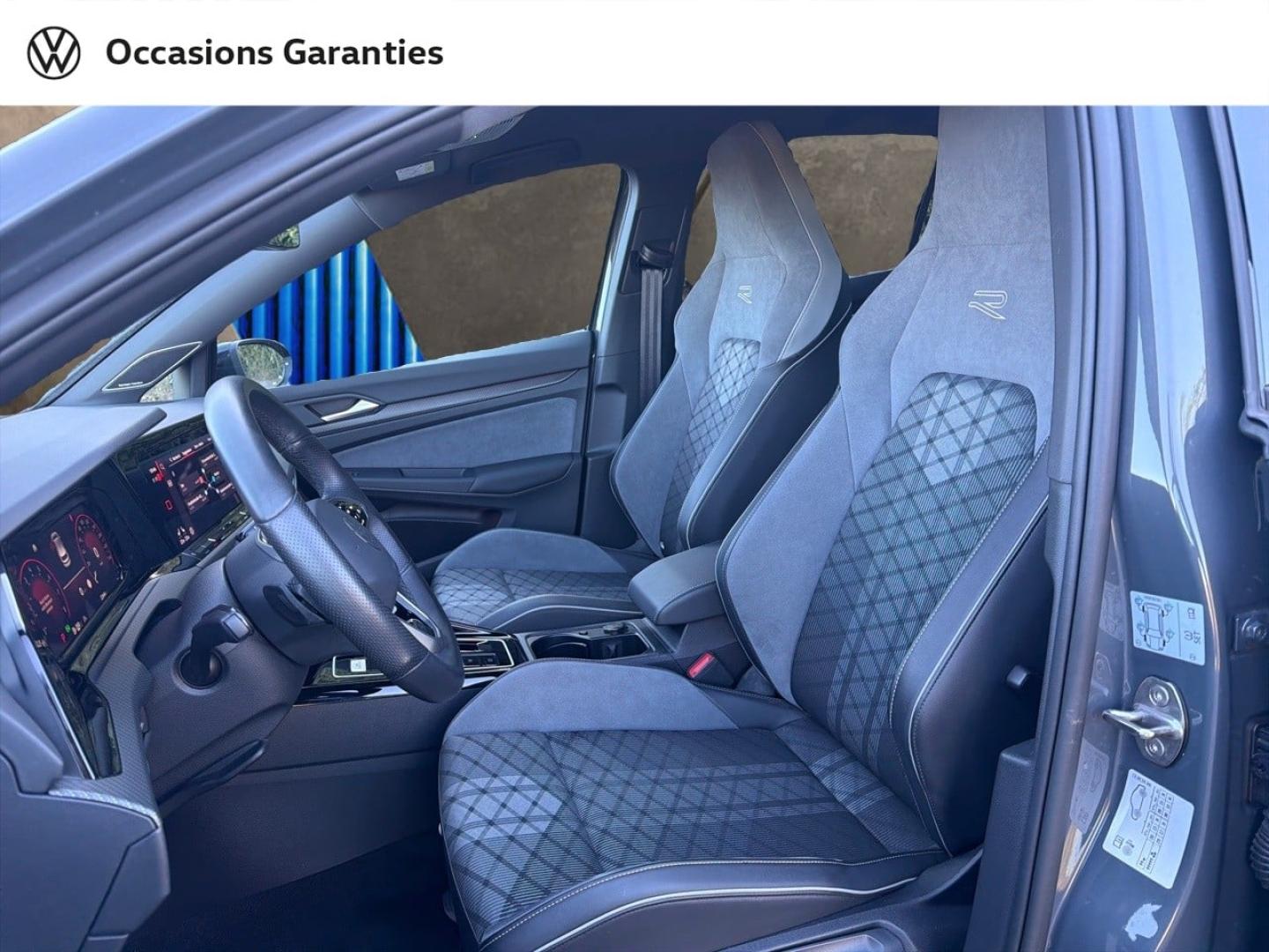 Voitures occasions VOLKSWAGEN GOLF R-Line Metz