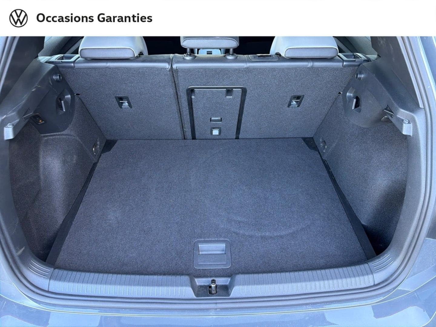 Voitures occasions VOLKSWAGEN GOLF R-Line Metz