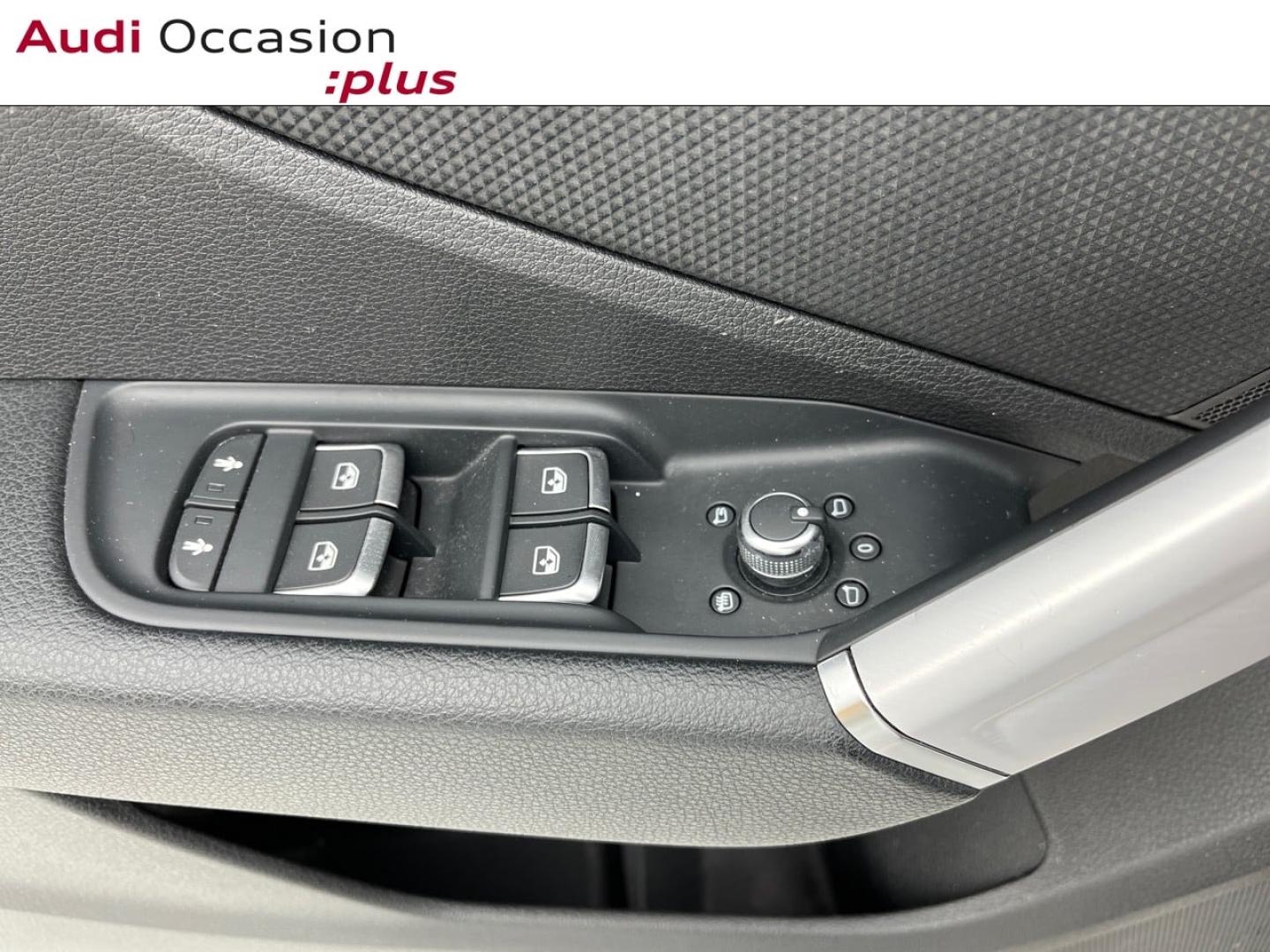 Voitures occasions Audi Q2 S line Orvault