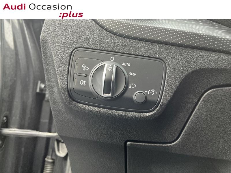 Voitures occasions Audi Q2 S line Plus Orvault