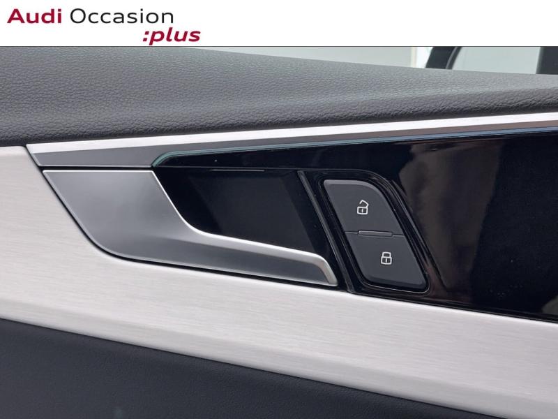Voitures occasions Audi A4 Avant S line Orvault