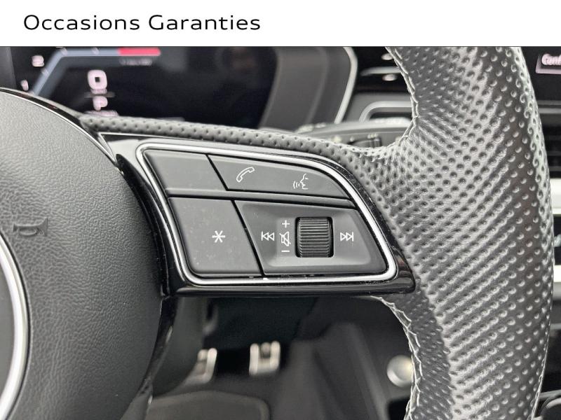 Voitures occasions Audi A4 Avant S line Orvault