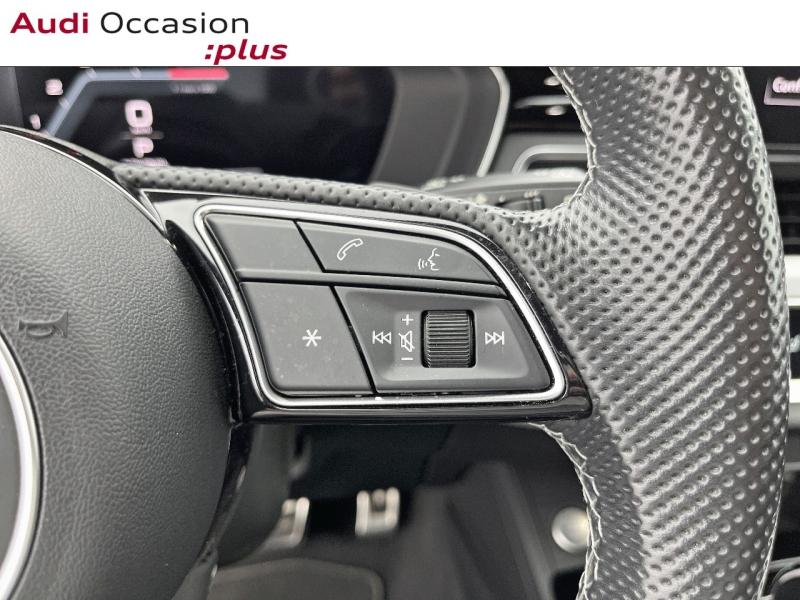Voitures occasions Audi A4 Avant S line Orvault