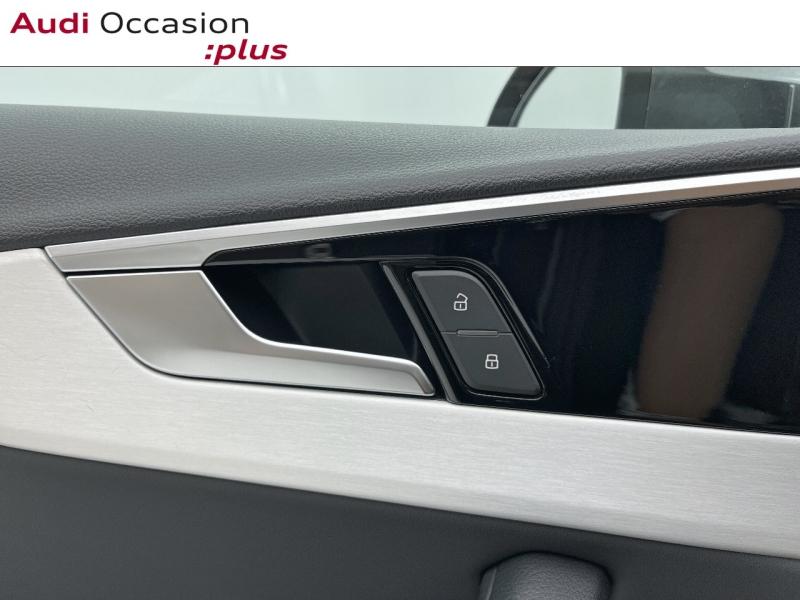 Voitures occasions Audi A4 Avant S line Orvault