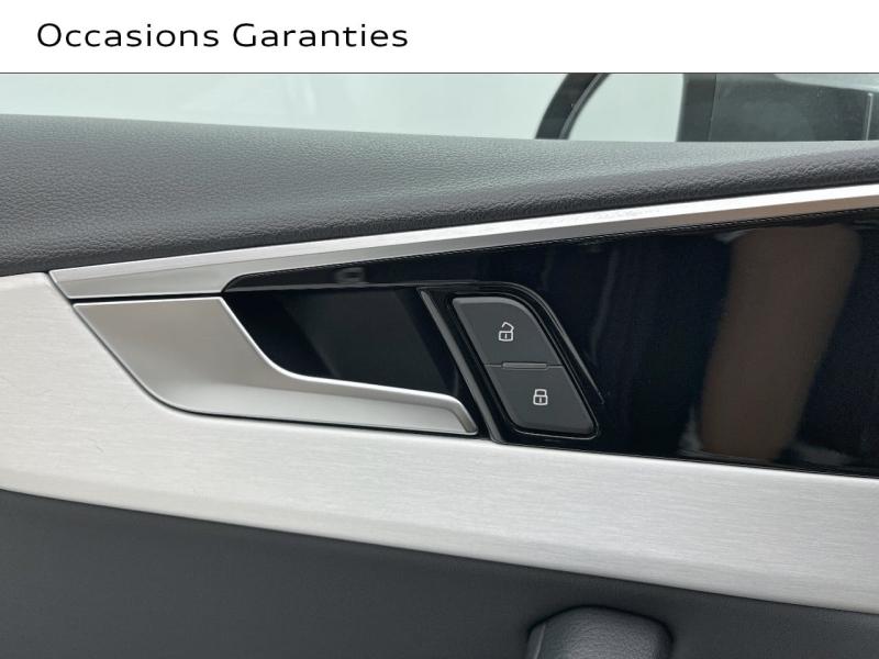 Voitures occasions Audi A4 Avant S line Orvault