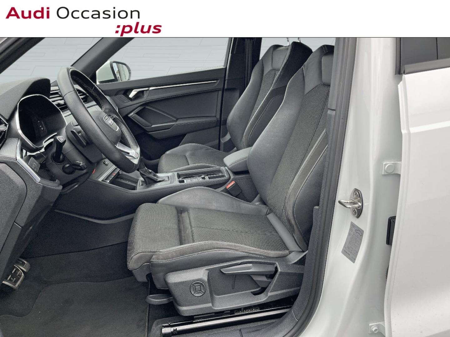 Voitures occasions Audi Q3 S line Orvault