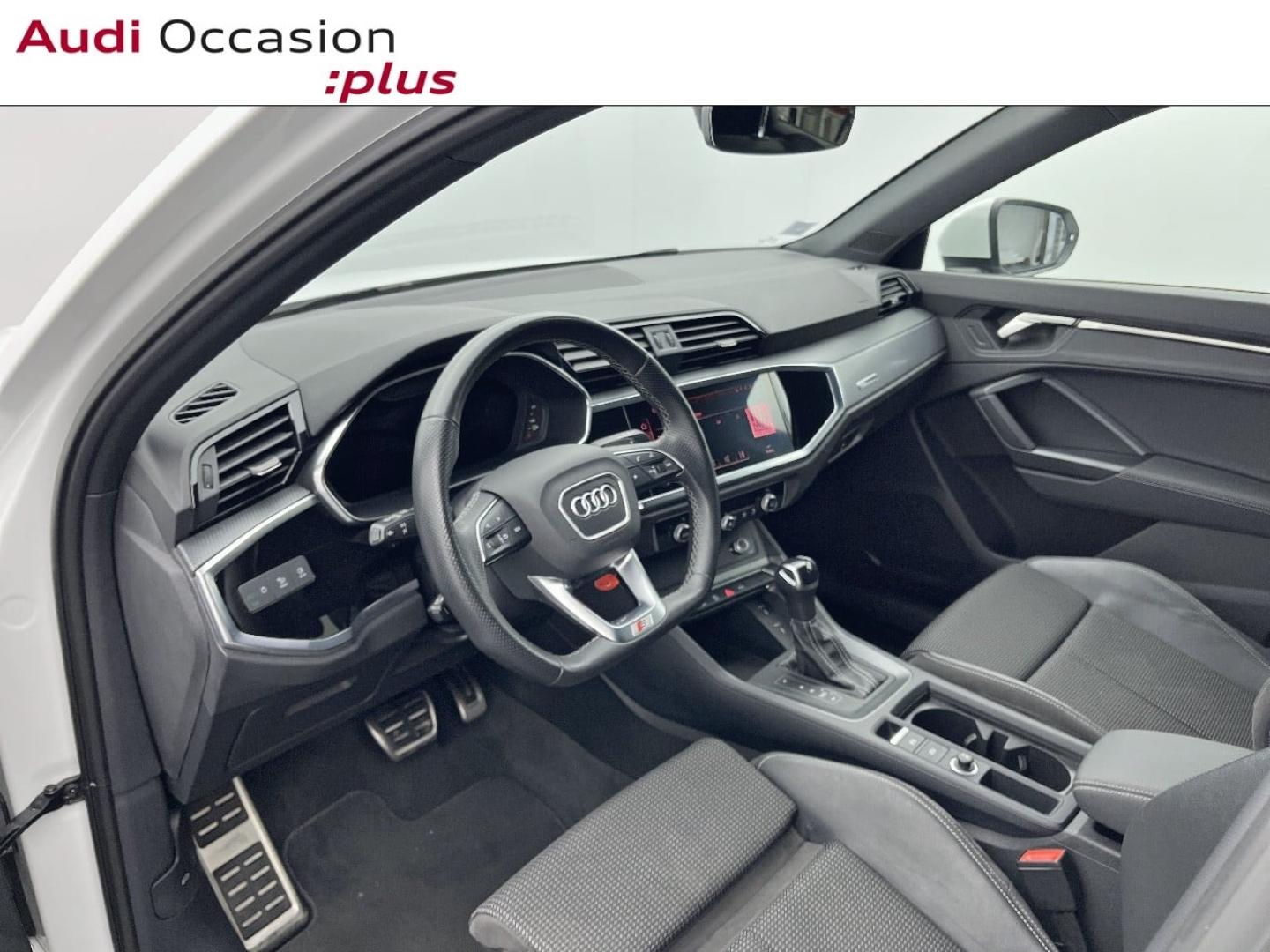 Voitures occasions Audi Q3 S line Orvault