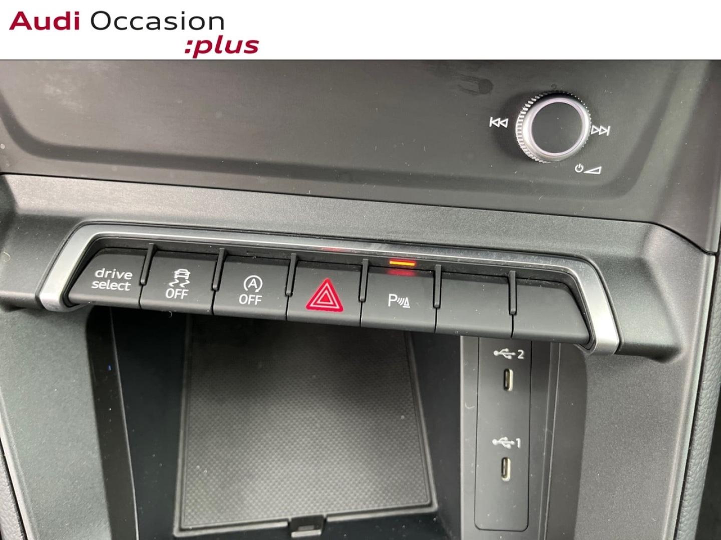 Voitures occasions Audi Q3 S line Orvault