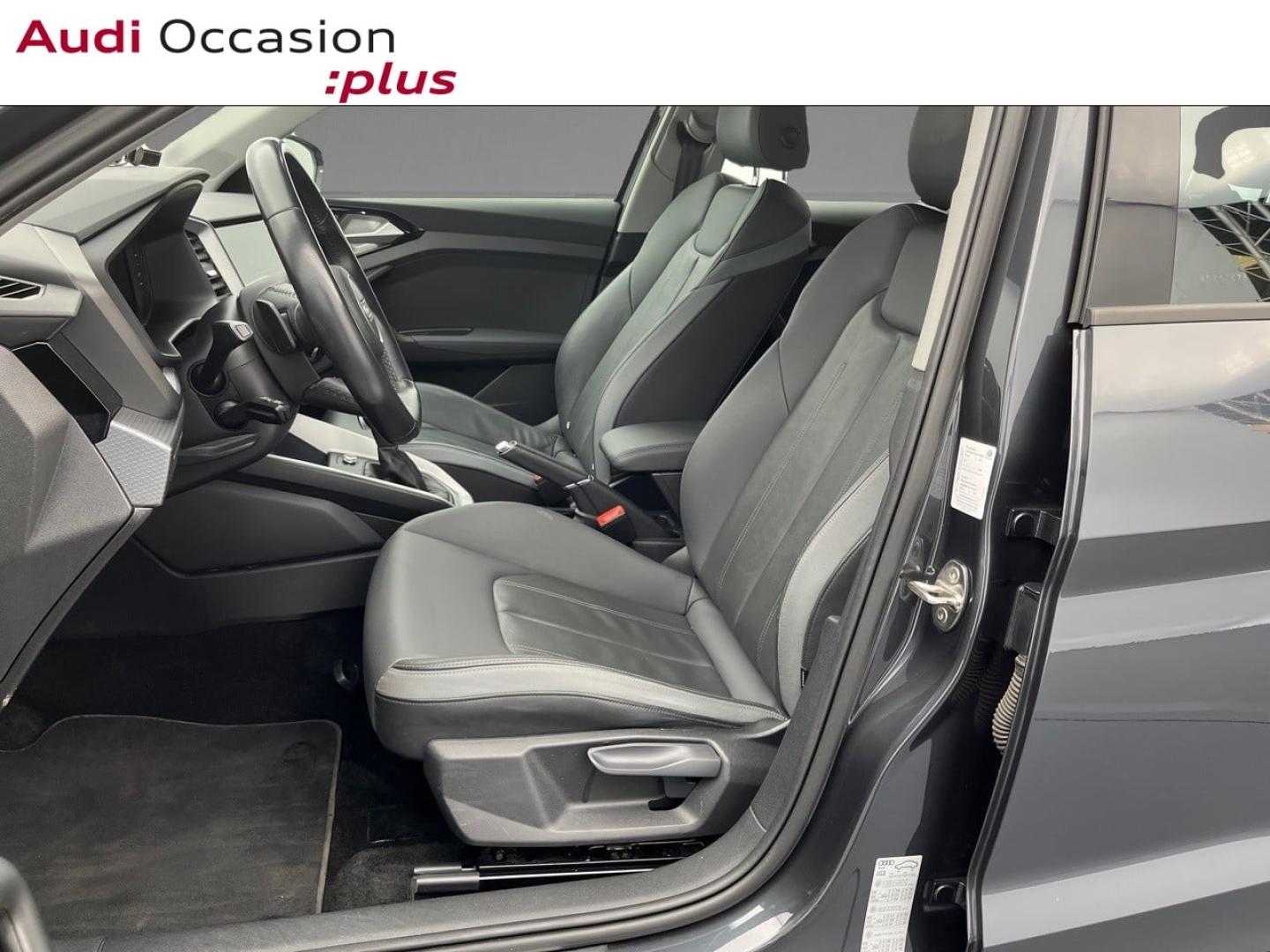 Voitures occasions Audi A1 Sportback Design luxe Orvault