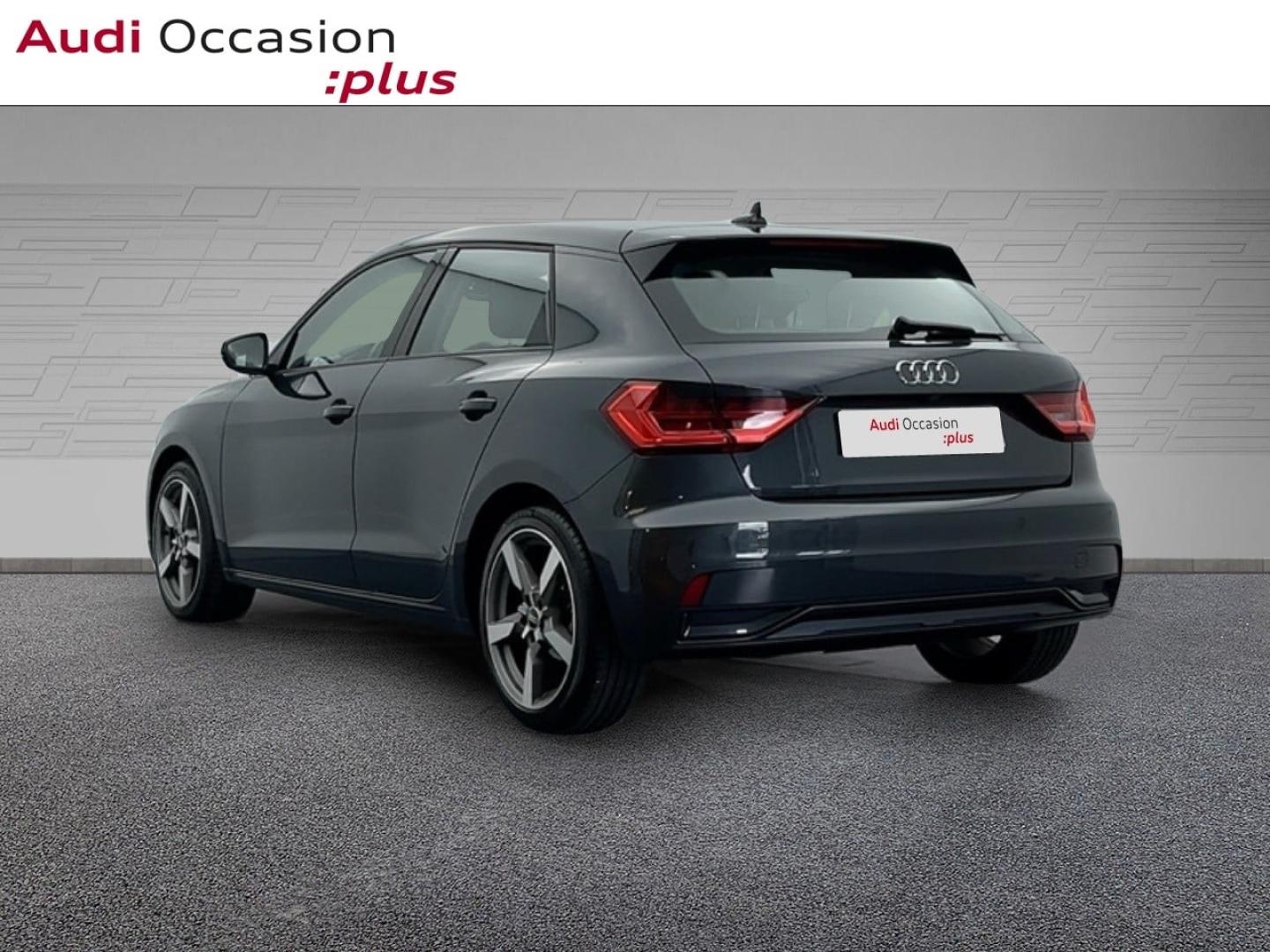 Voitures occasions Audi A1 Sportback Design luxe Orvault