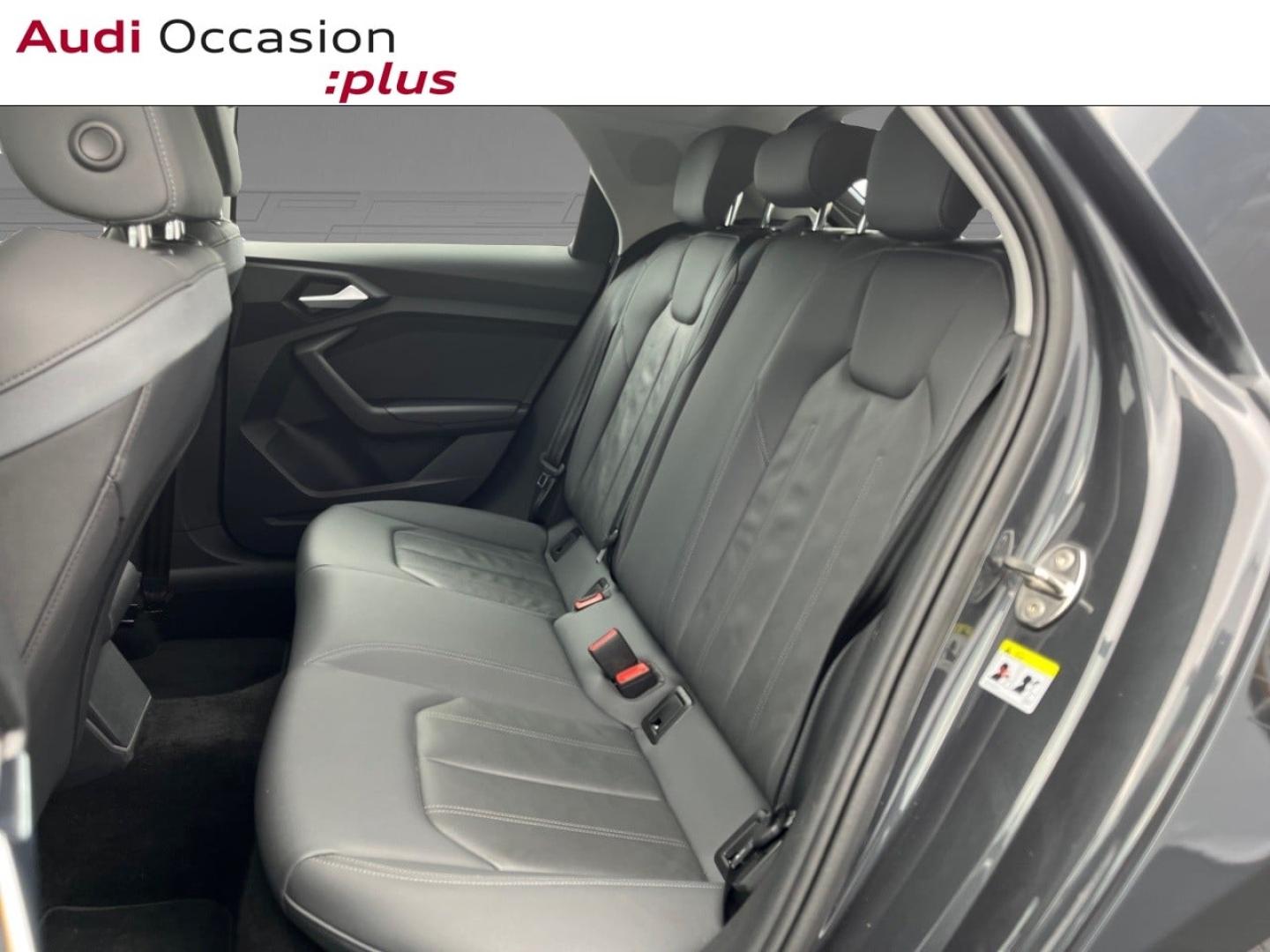 Voitures occasions Audi A1 Sportback Design luxe Orvault