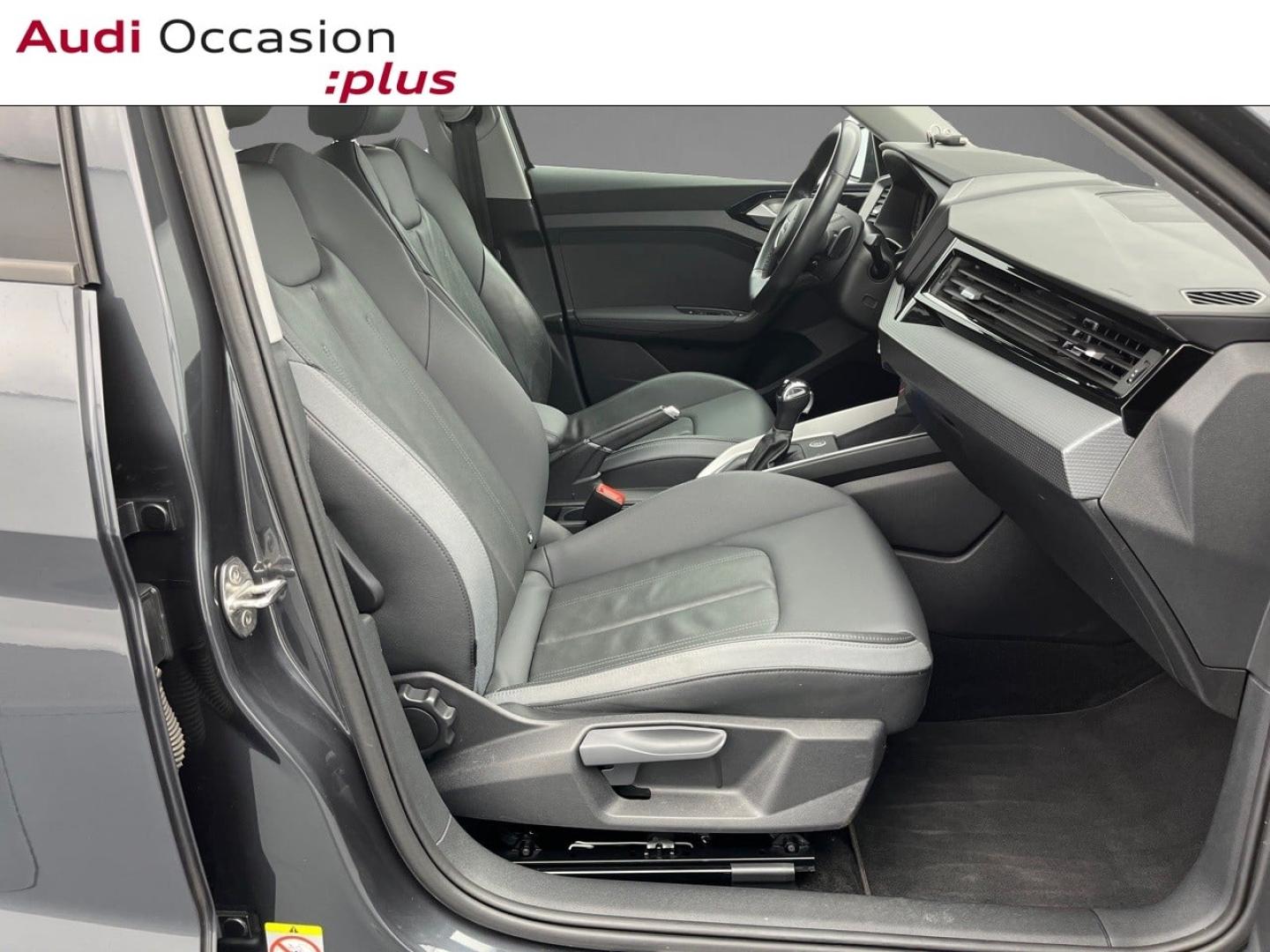 Voitures occasions Audi A1 Sportback Design luxe Orvault