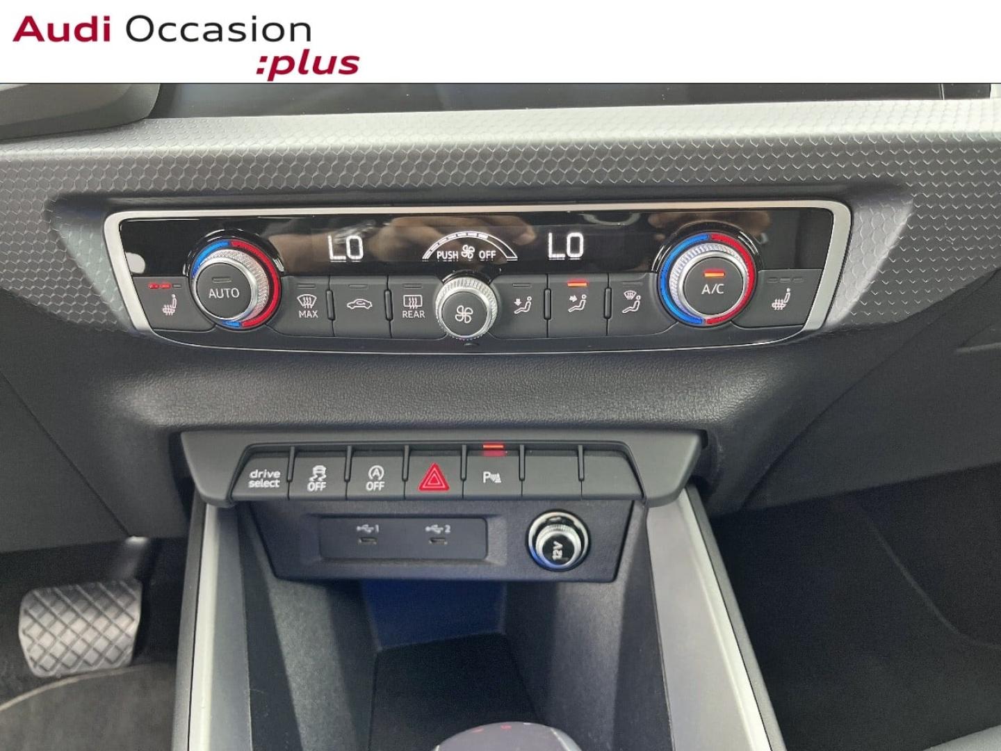 Voitures occasions Audi A1 Sportback Design luxe Orvault