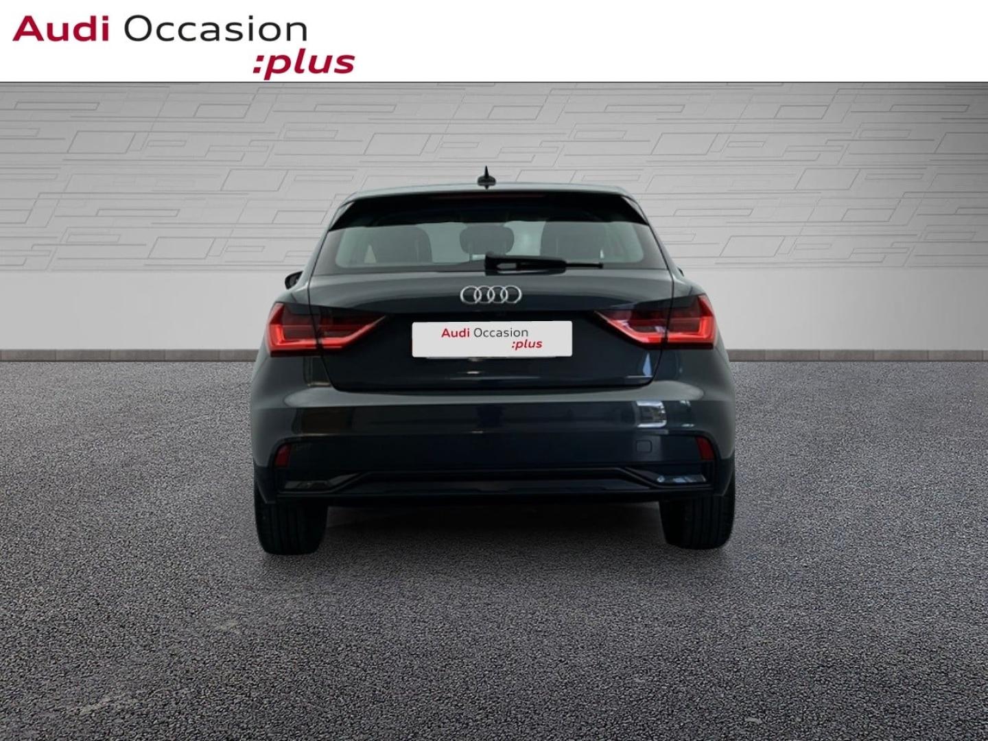Voitures occasions Audi A1 Sportback Design luxe Orvault