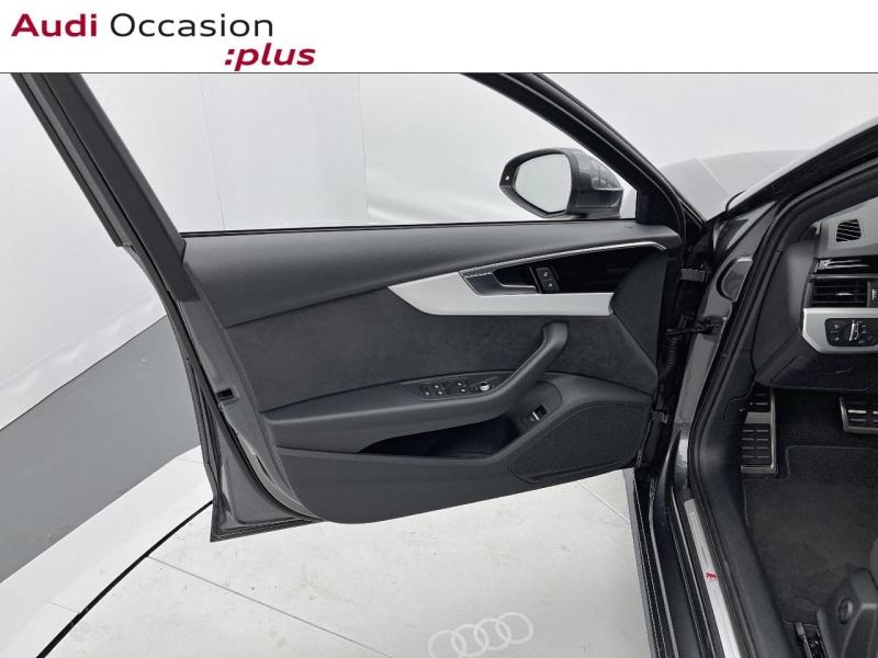 Voitures occasions Audi A4 Avant S line Orvault