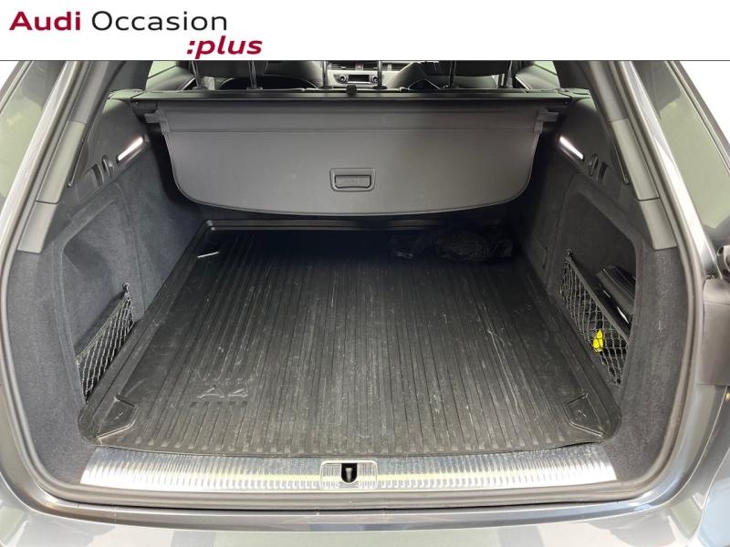 Voitures occasions Audi A4 Avant S line Orvault
