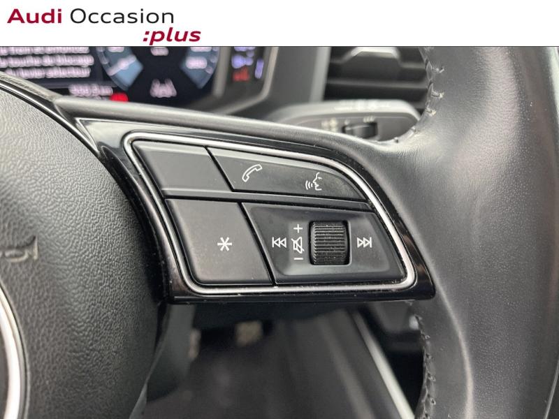 Voitures occasions Audi A1 Sportback Design luxe Orvault