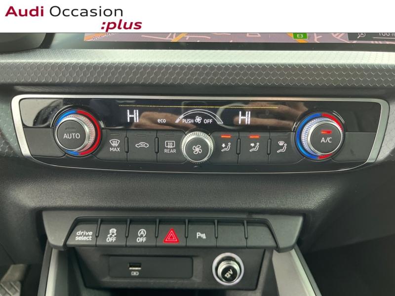 Voitures occasions Audi A1 Sportback Design luxe Orvault