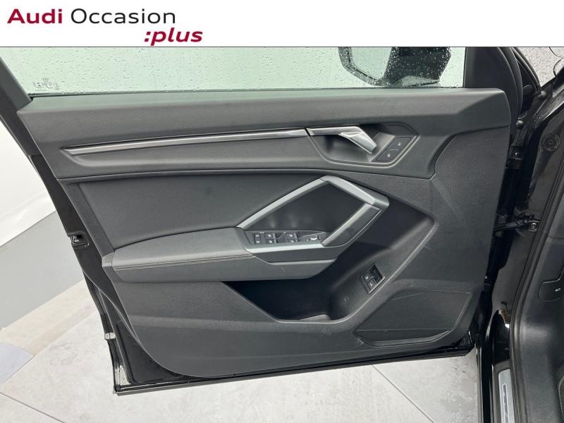 Voitures occasions Audi Q3 S line Orvault