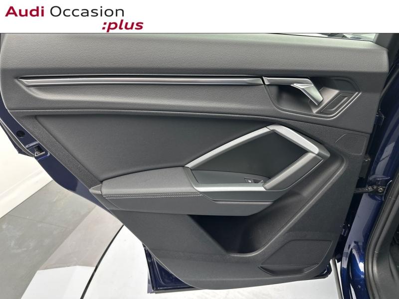 Voitures occasions Audi Q3 S line Orvault