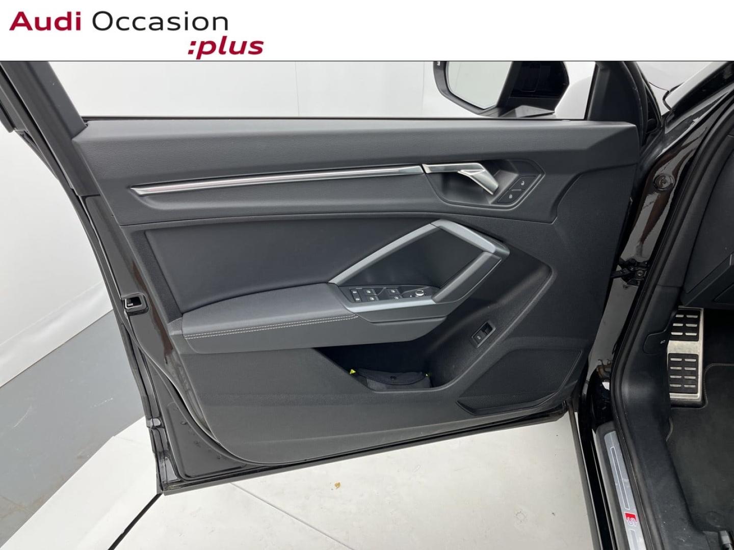 Voitures occasions Audi Q3 S line plus Orvault