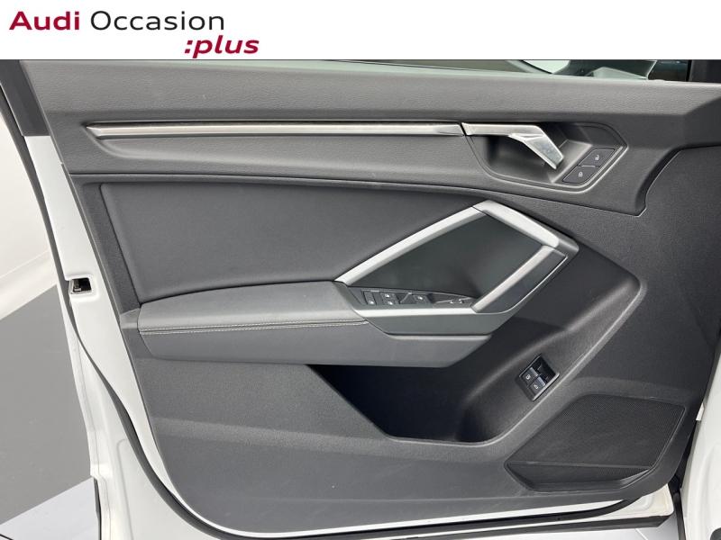 Voitures occasions Audi Q3 S line Orvault