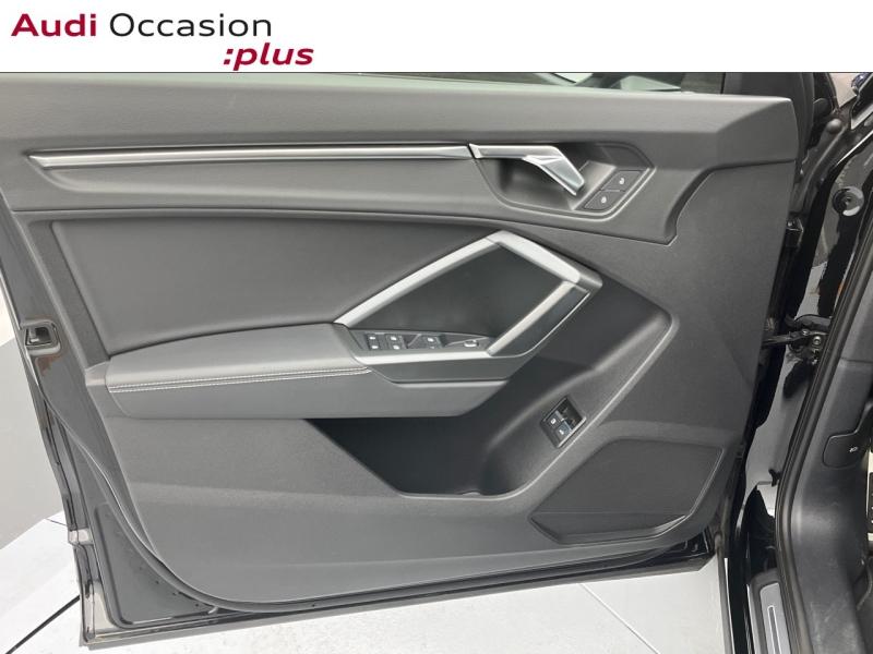Voitures occasions Audi Q3 S line Orvault