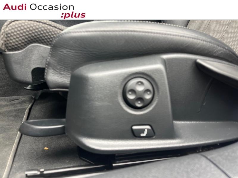 Voitures occasions Audi A4 Avant S line Orvault