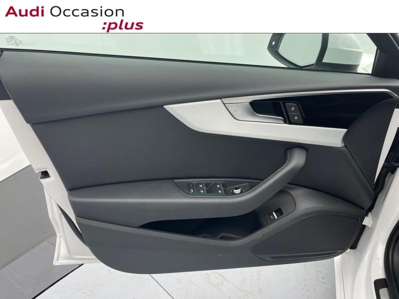 Voitures occasions Audi A4 Avant S line Orvault
