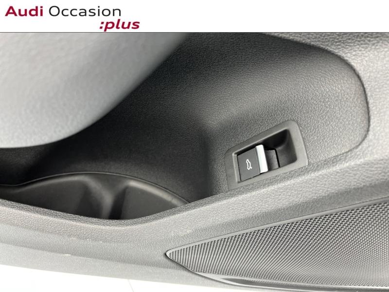 Voitures occasions Audi A4 Avant S line Orvault
