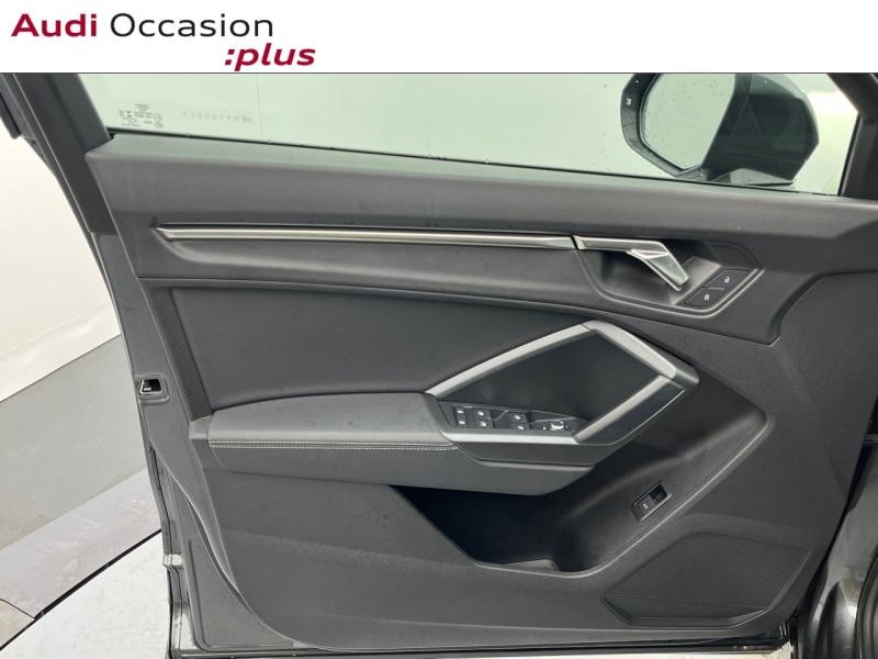 Voitures occasions Audi Q3 S line Orvault