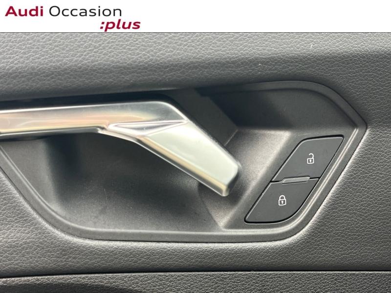 Voitures occasions Audi Q3 S line Orvault