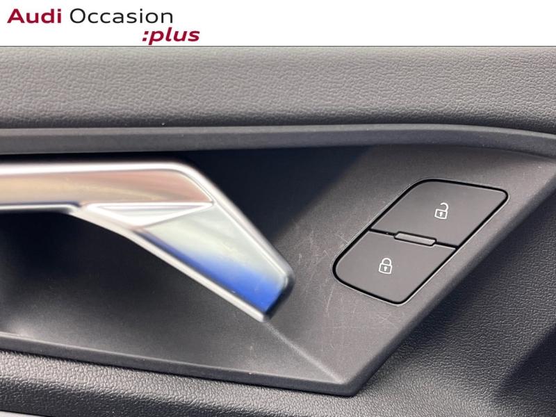 Voitures occasions Audi A3 Sportback S line Orvault