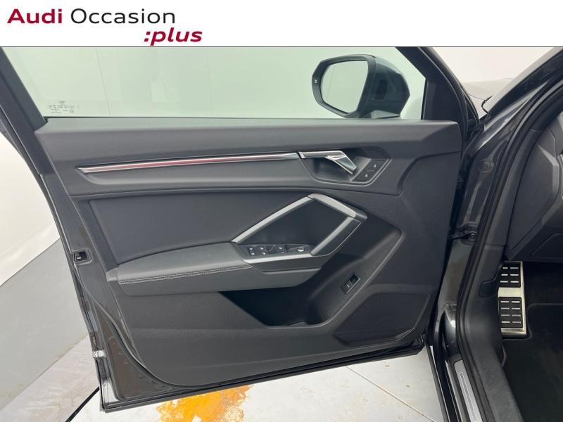 Voitures occasions Audi Q3 S line Orvault