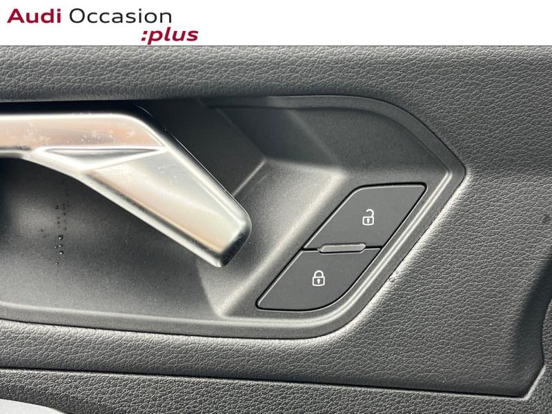 Voitures occasions Audi Q3 S line Orvault