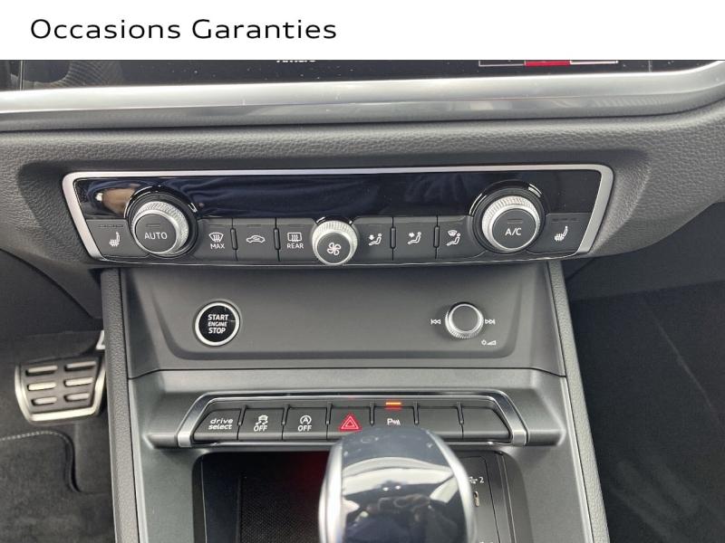 Voitures occasions Audi Q3  Orvault