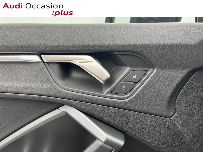 Voitures occasions Audi Q3 S line Orvault