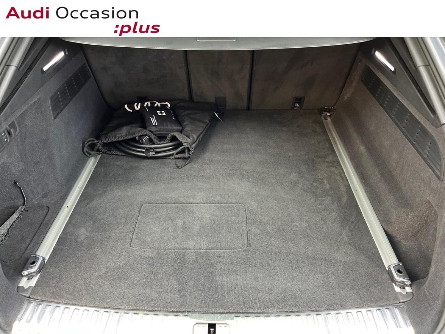 Voitures occasions Audi Q8 Compétition Orvault