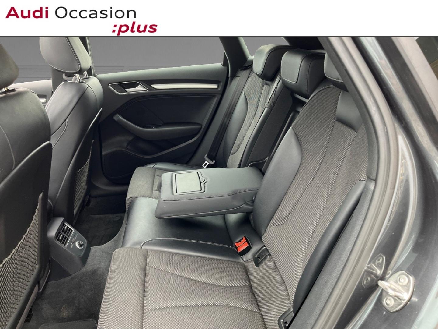 Voitures occasions Audi A3 Sportback S line Orvault