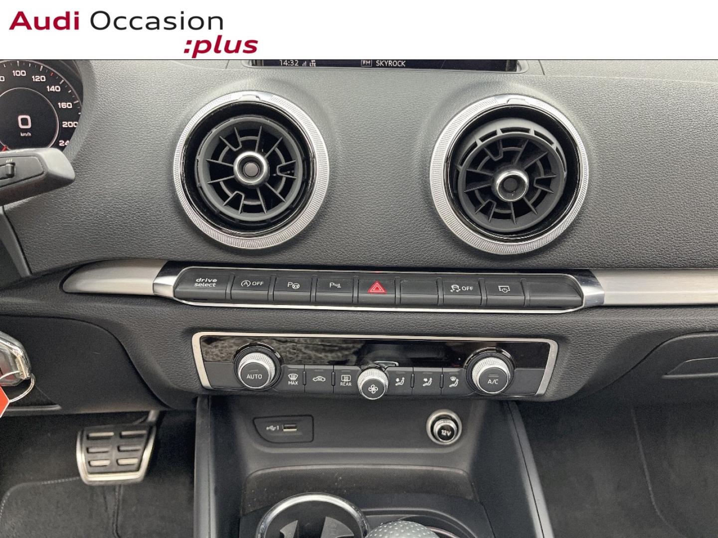 Voitures occasions Audi A3 Sportback S line Orvault