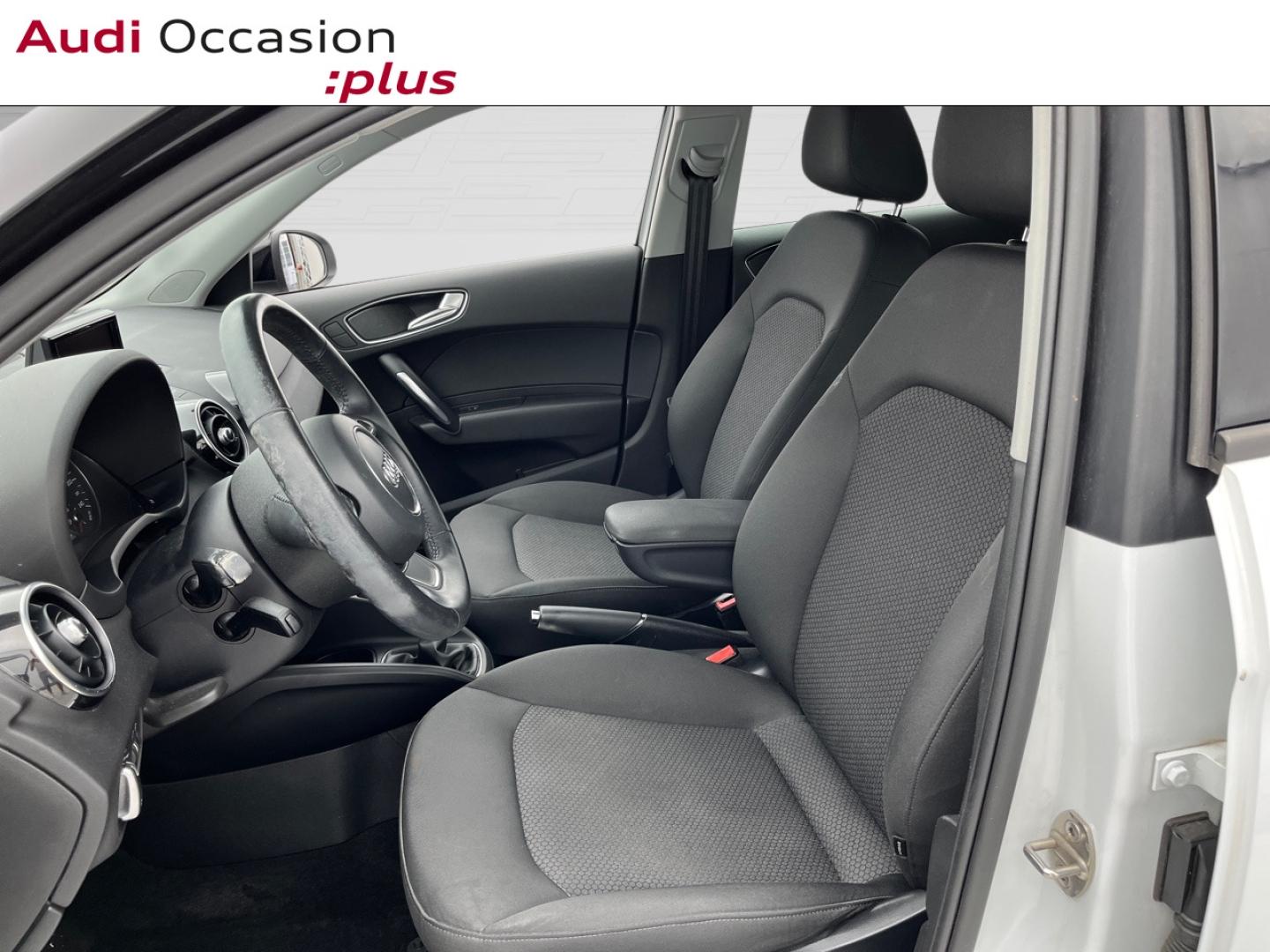 Voitures occasions Audi A1 Sportback Ambiente Orvault