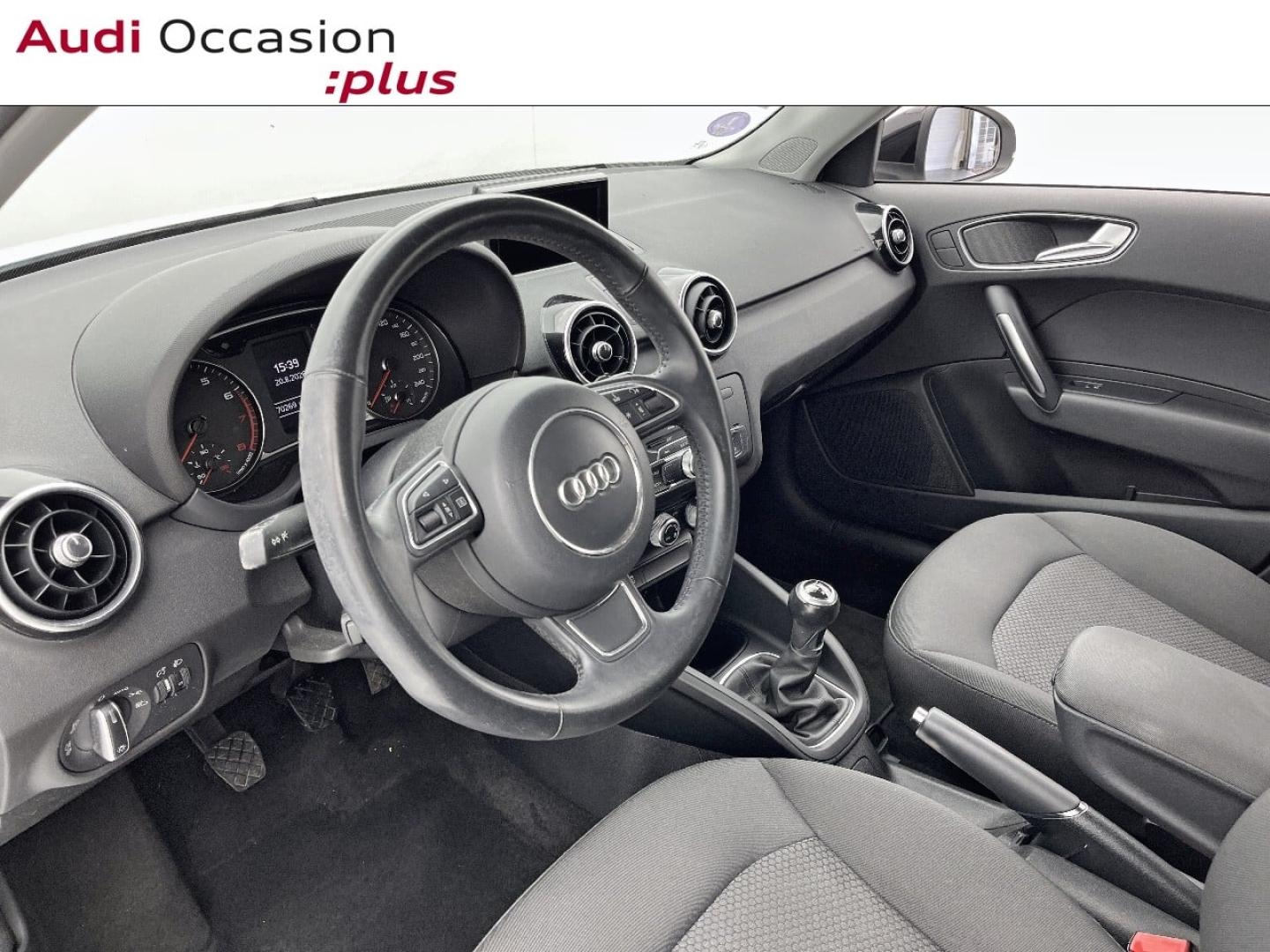 Voitures occasions Audi A1 Sportback Ambiente Orvault