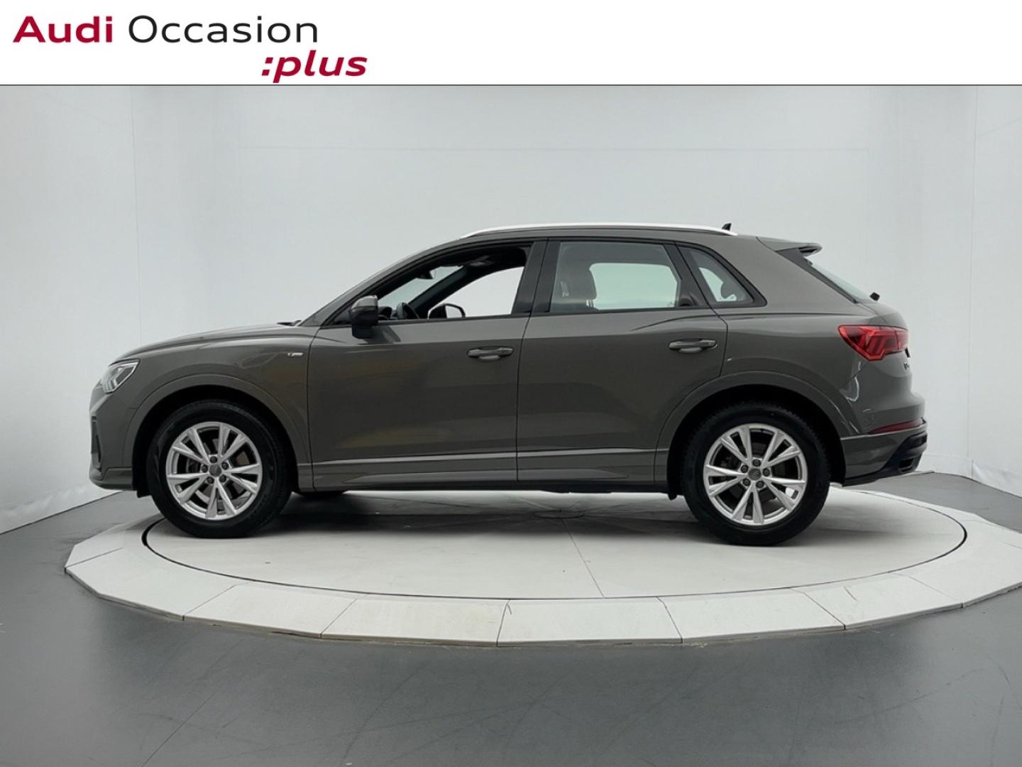 Voitures occasions Audi Q3 S line Orvault