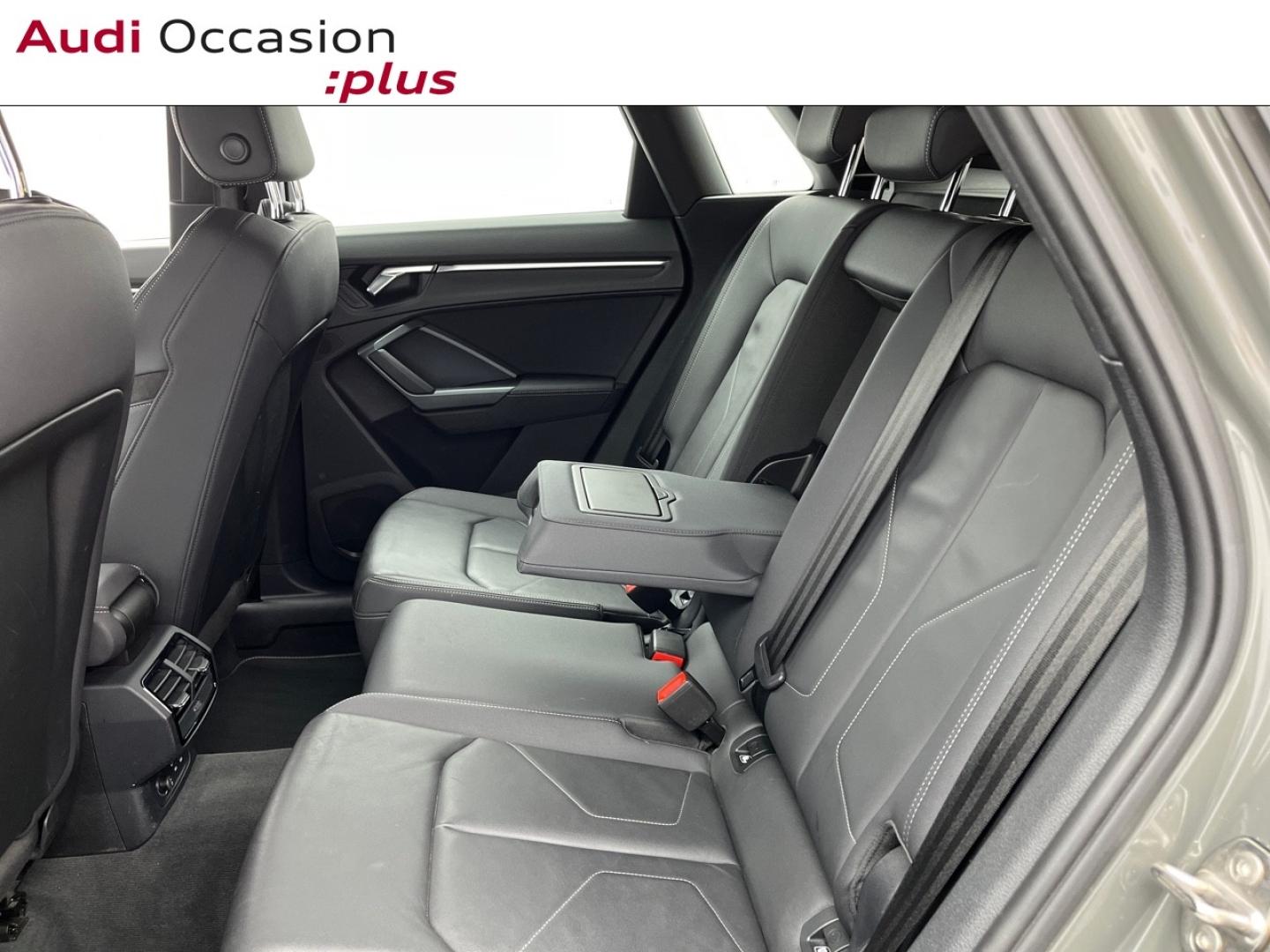 Voitures occasions Audi Q3 S line Orvault