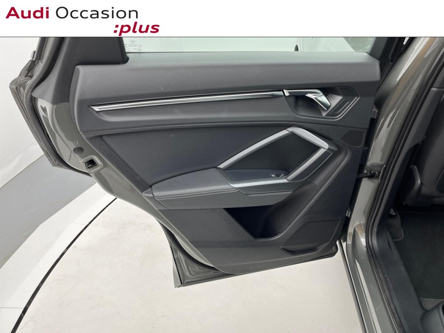 Voitures occasions Audi Q3 S line Orvault