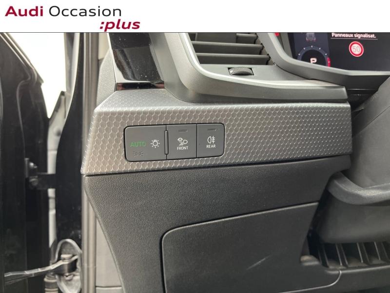 Voitures occasions Audi A1 Sportback Design luxe Orvault